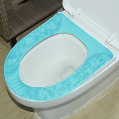 Agatige Silicone Toilet Seat Cushion, 39.5x34cm Non Slip Toilet Cover Pad Warmer Washable Travel Potty Seat with Suction Cup for All Season Bathroom (Sky Blue)